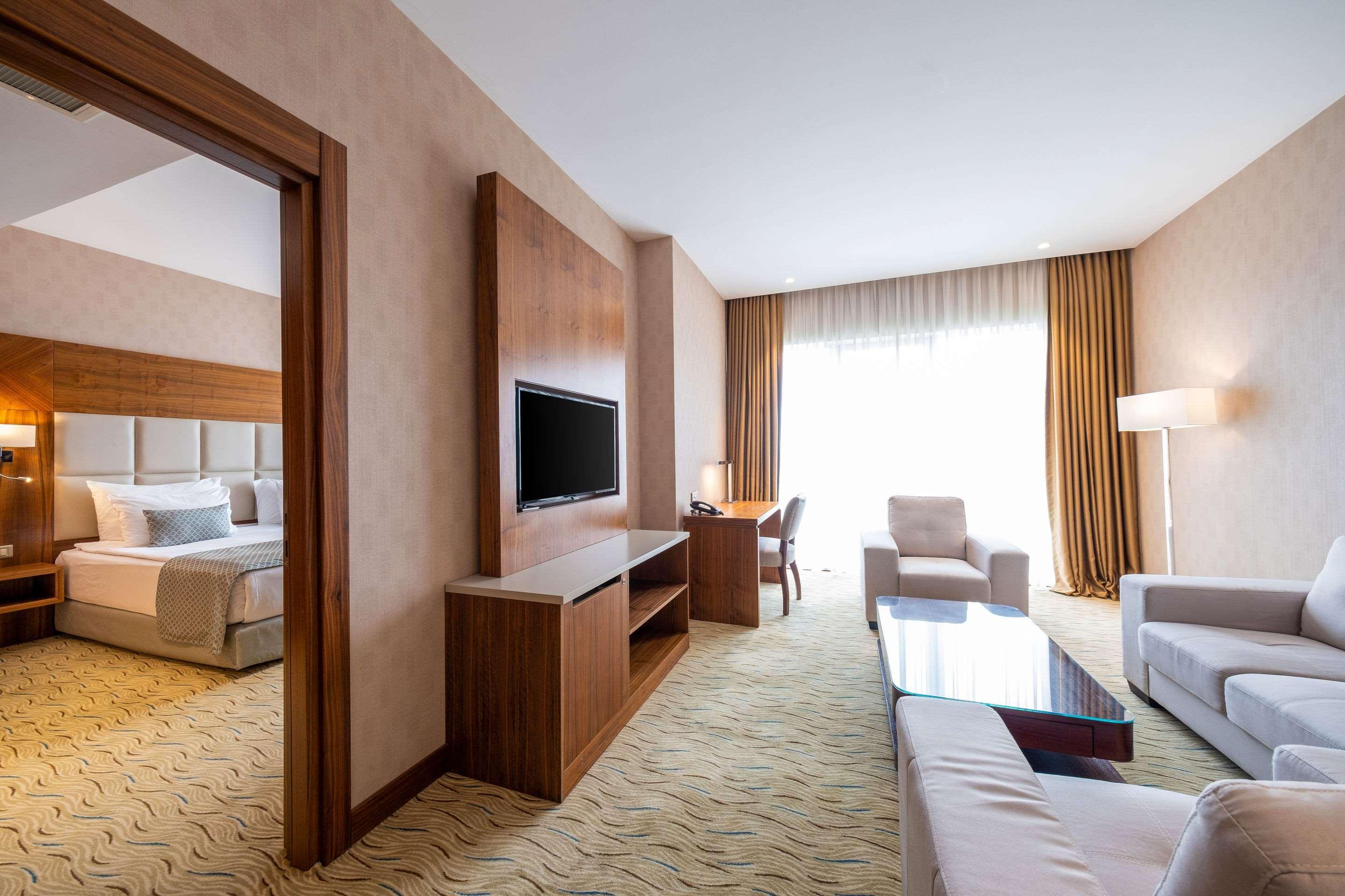 Clarion Hotel Istanbul Mahmutbey Luaran gambar